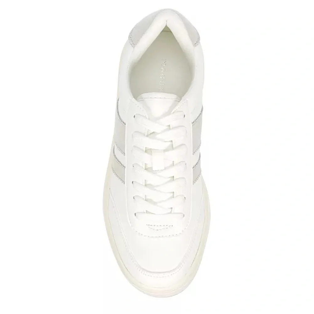 NWOT madden girl Navida Women's
Platform Sneakers Size 10 - Picture 4 of 5